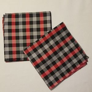 NWT 100% Silk Van Heusen Plaid Pocket Square (ONE)